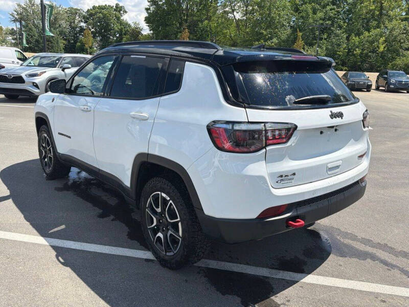 2025 Jeep Compass Trailhawk