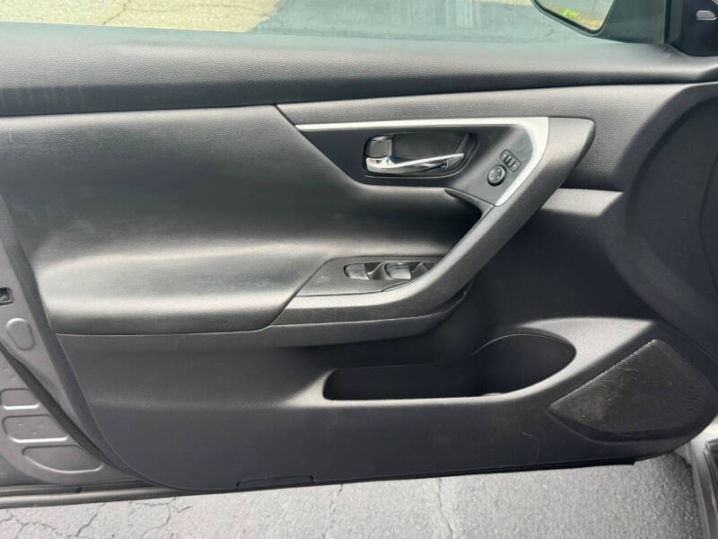 2016 Nissan Altima 2.5 S