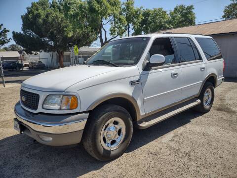 2001 Ford Expedition for sale at Larry's Auto Sales Inc. in Fresno CA