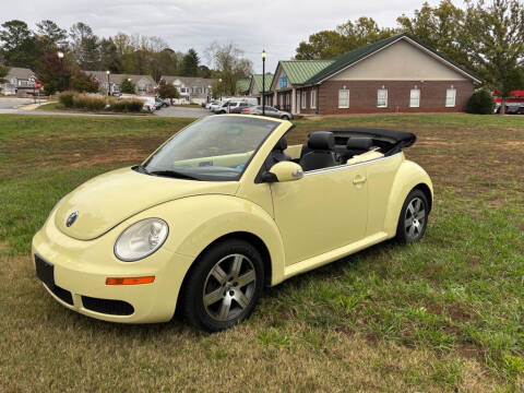 2006 Volkswagen New Beetle Convertible for sale at A & A AUTOLAND in Woodstock GA