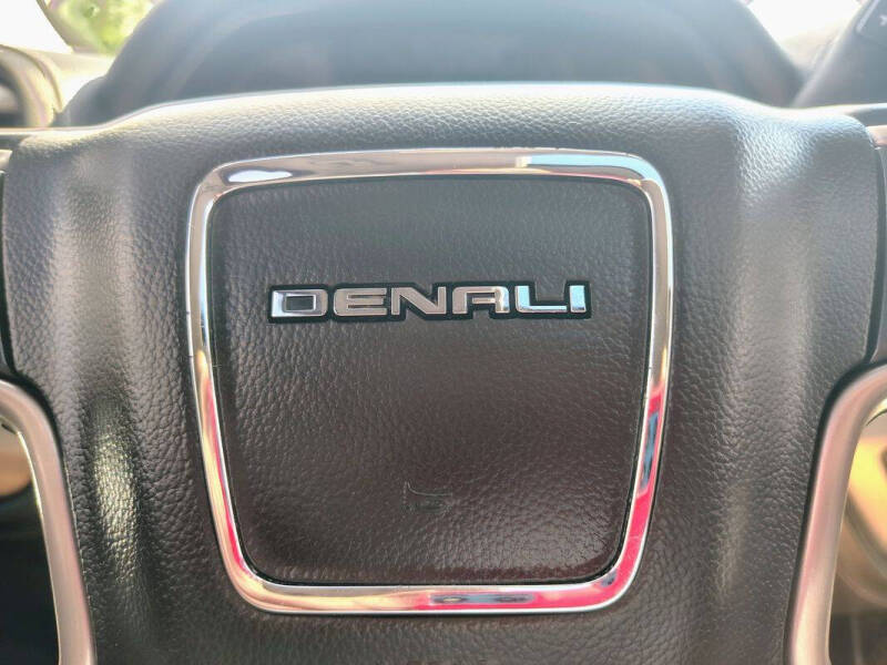 2015 GMC Sierra 2500HD Denali