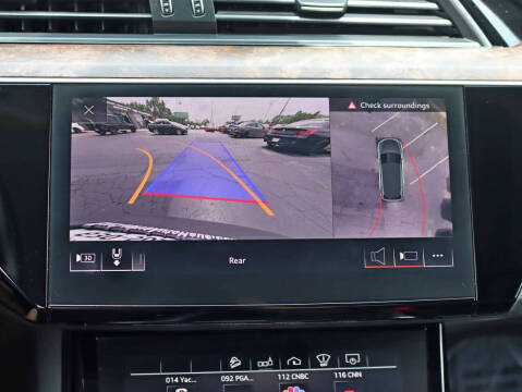 2019 Audi e-tron quattro Prestige