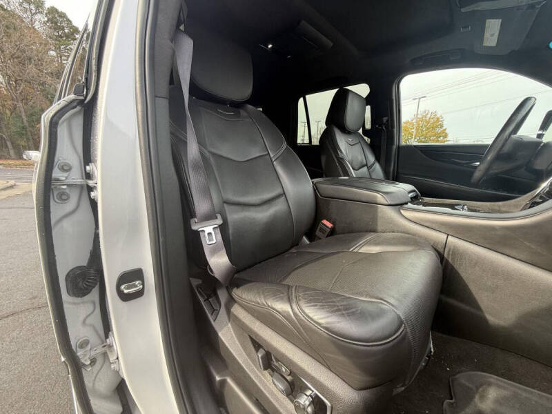 2016 Cadillac Escalade Platinum