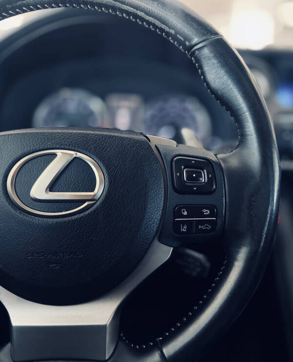 2018 Lexus IS 300