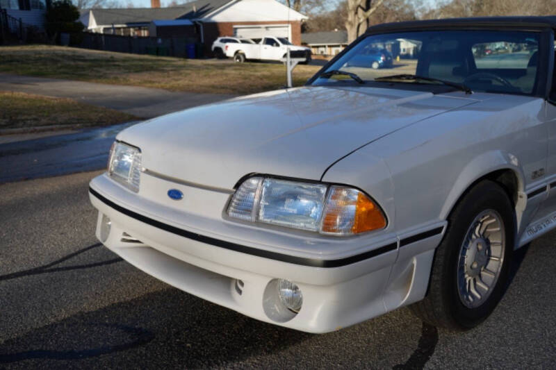 1989 Ford Mustang