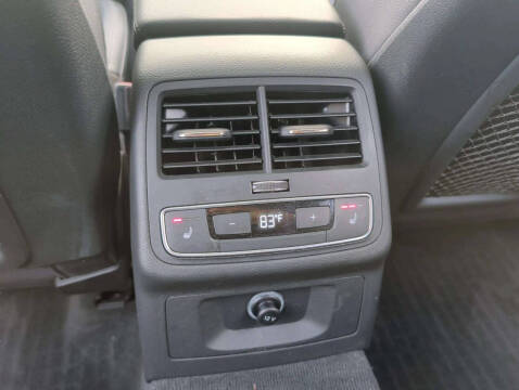 2017 Audi A4 2.0T quattro Premium Plus