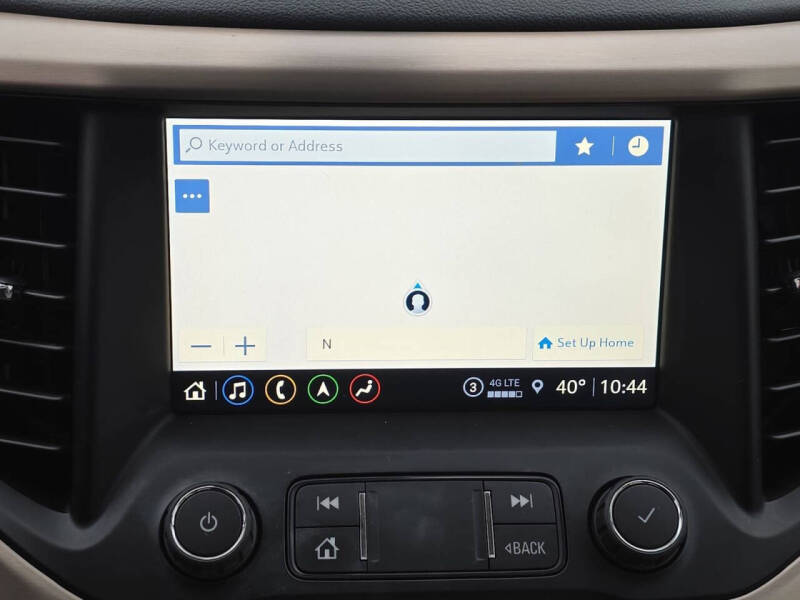 2021 GMC Acadia Denali