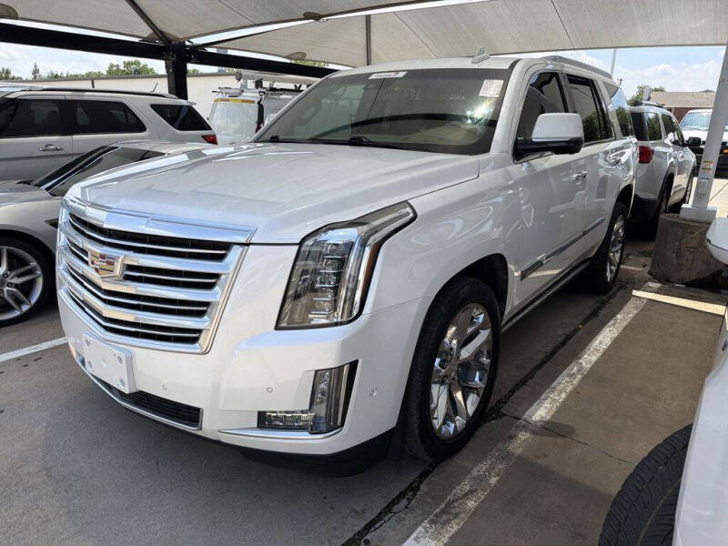 2019 Cadillac Escalade Platinum