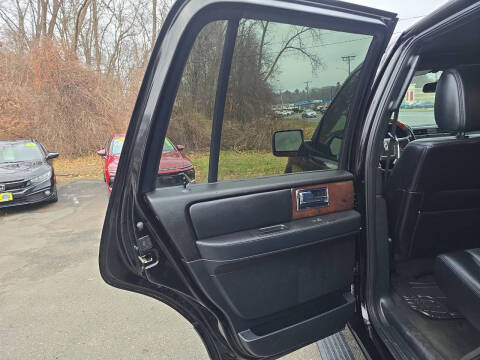 2017 Lincoln Navigator Select