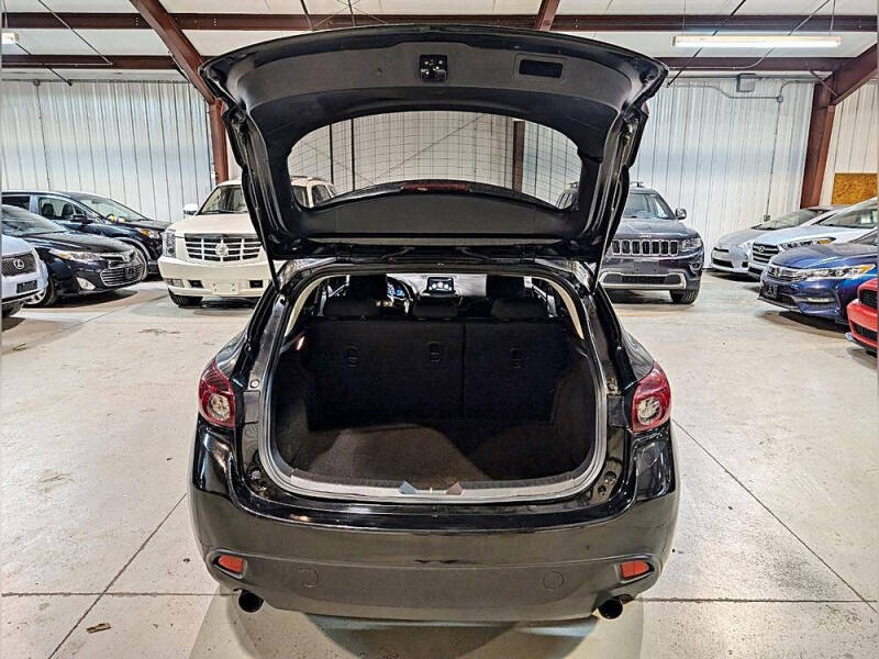 2016 Mazda MAZDA3 i Touring