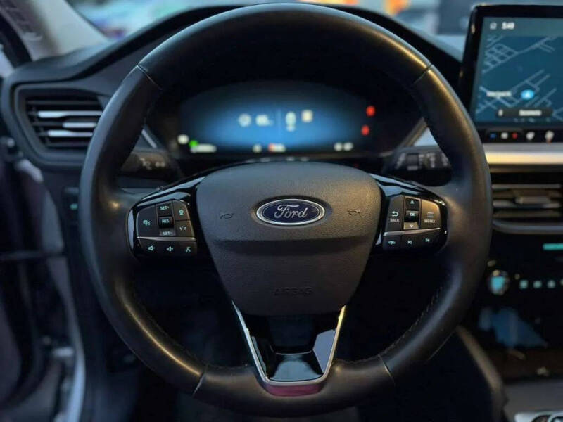 2023 Ford Escape Platinum