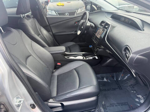 2016 Toyota Prius Four Touring