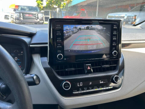 2021 Toyota Corolla LE