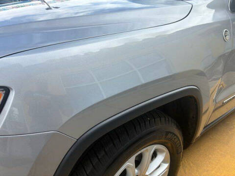 2021 Jeep Grand Cherokee Laredo E