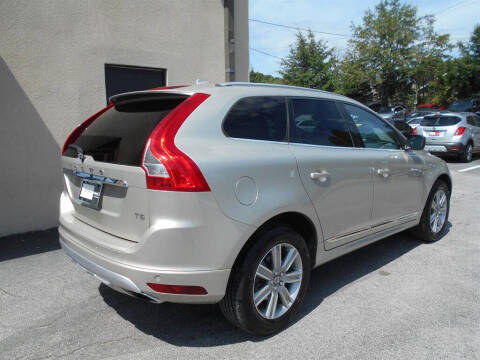 2017 Volvo XC60 T5 Inscription