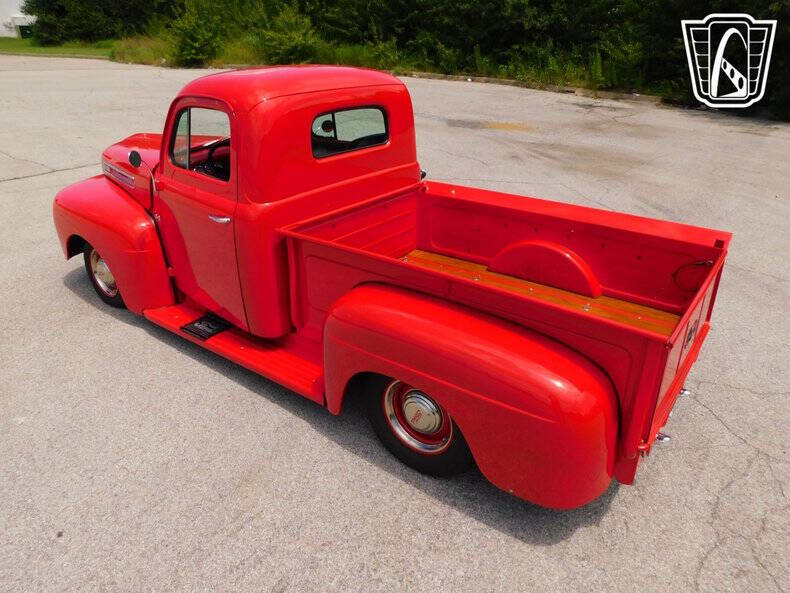 1949 Ford F-100
