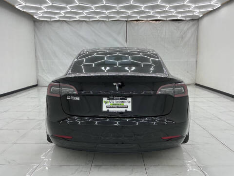 2018 Tesla Model 3 Mid Range