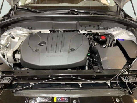 2025 Volvo XC60 B5 Core Dark Theme