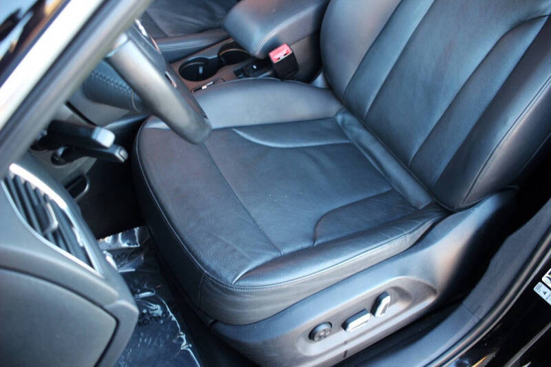 2016 Audi Q3 2.0T Premium Plus