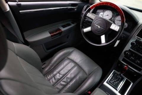2005 Chrysler 300 C