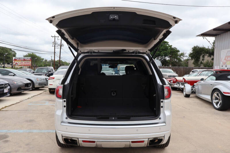 2016 GMC Acadia Denali
