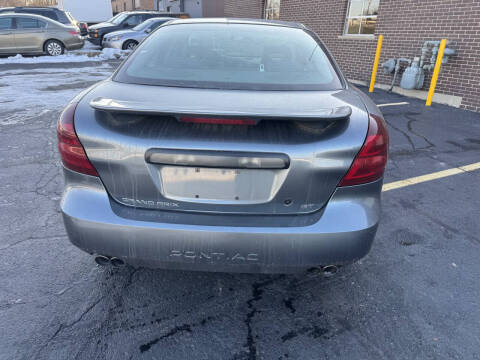 2004 Pontiac Grand Prix GT2