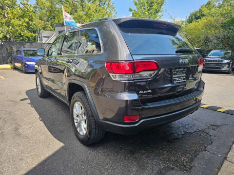 2021 Jeep Grand Cherokee Laredo E