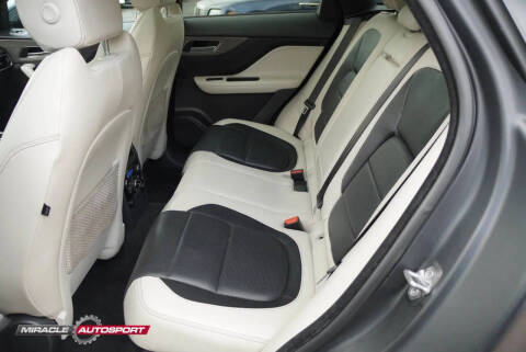 2018 Jaguar F-PACE S