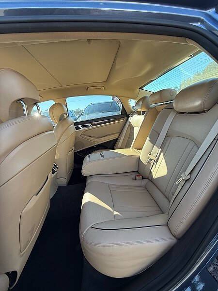 2015 Hyundai Genesis