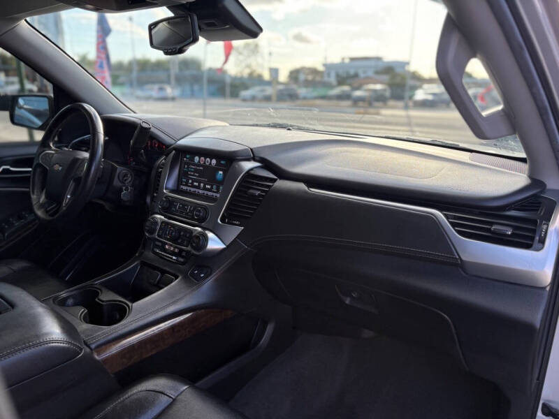 2020 Chevrolet Suburban LT