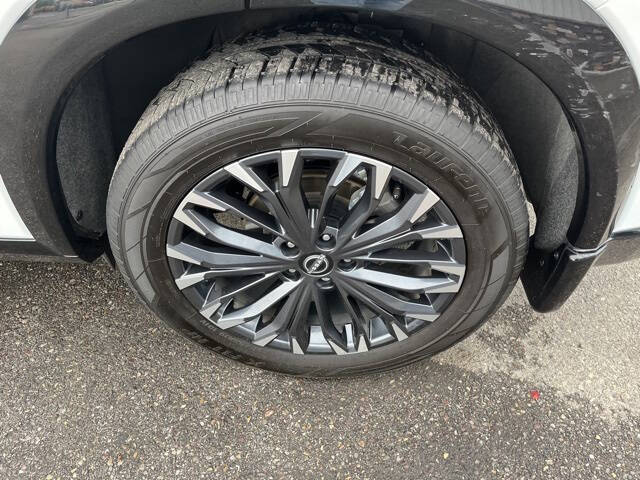 2024 Nissan Rogue Platinum