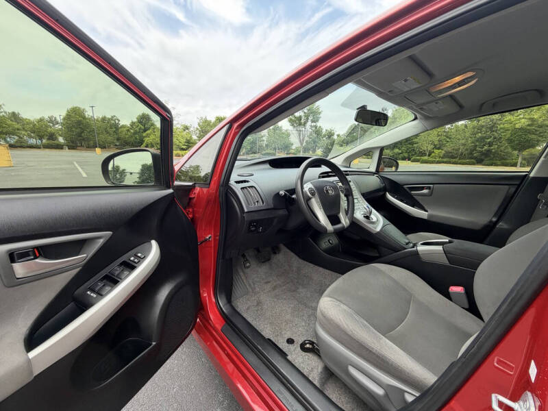 2012 Toyota Prius Three