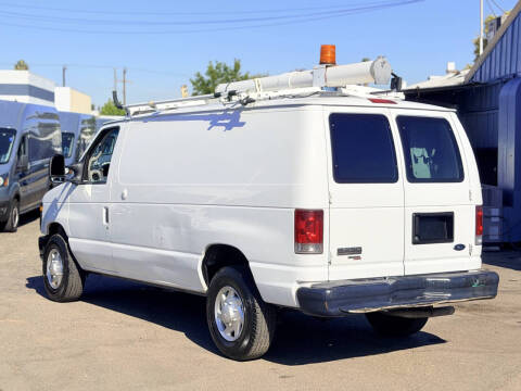 2011 Ford E-Series E-250