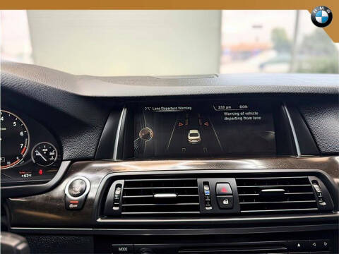 2016 BMW 5 Series 528i