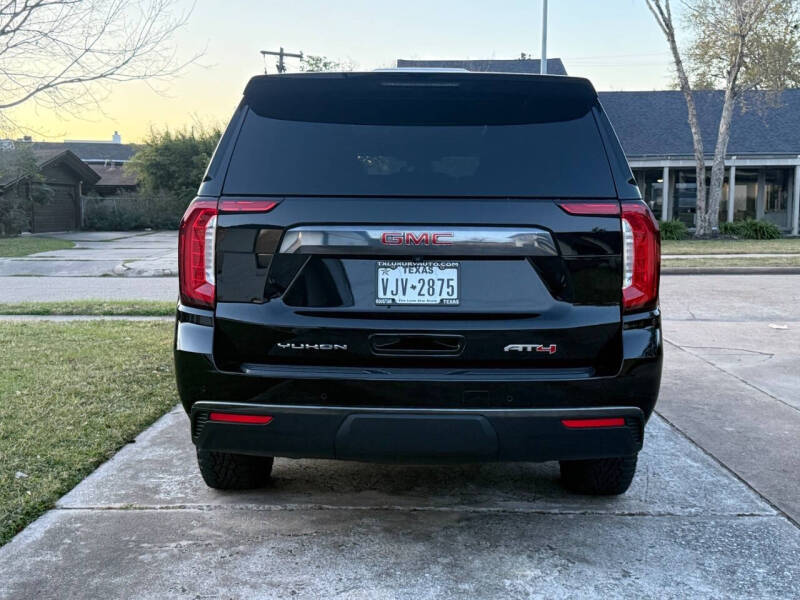 2023 GMC Yukon AT4