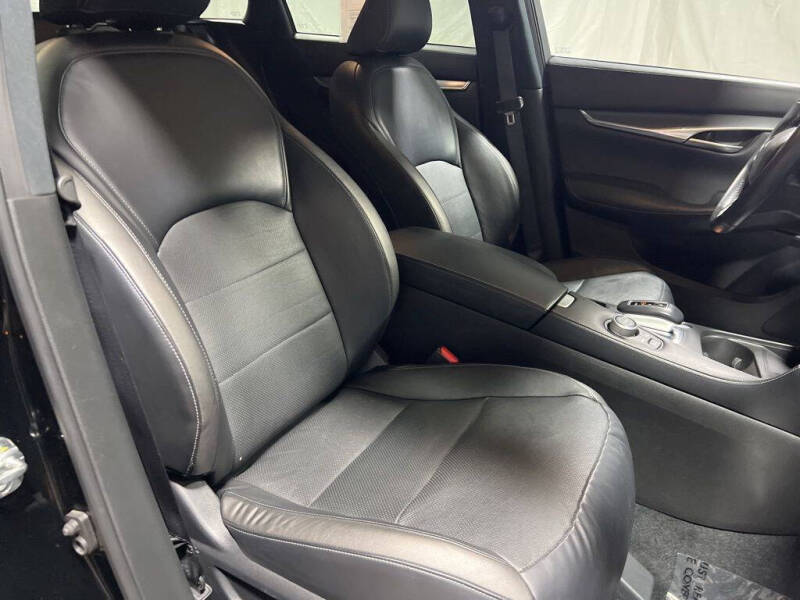 2024 Infiniti QX50 Luxe