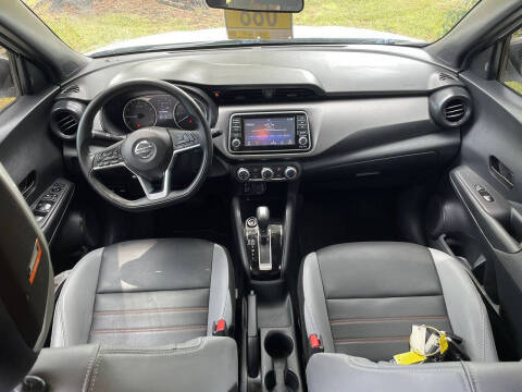 2023 Nissan Kicks SV