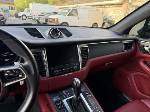 2018 Porsche Macan GTS