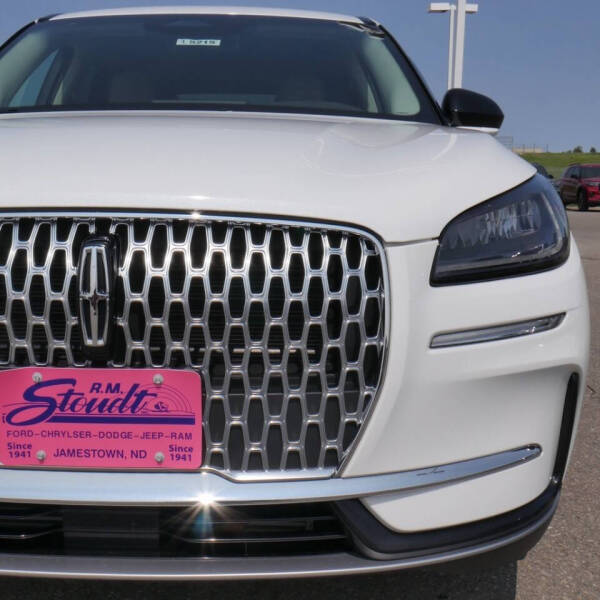 2023 Lincoln Corsair Standard