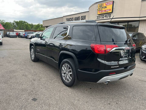 2017 GMC Acadia SLE-2