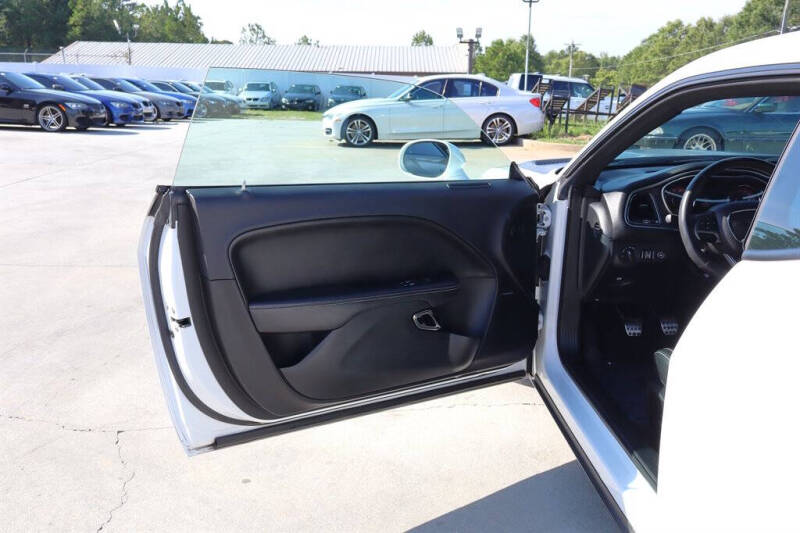 2016 Dodge Challenger SRT Hellcat