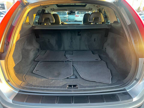 2013 Volvo XC60 3.2 Premier