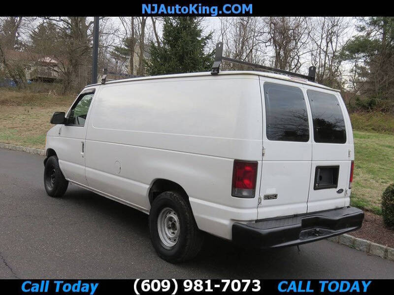 2002 Ford E-Series