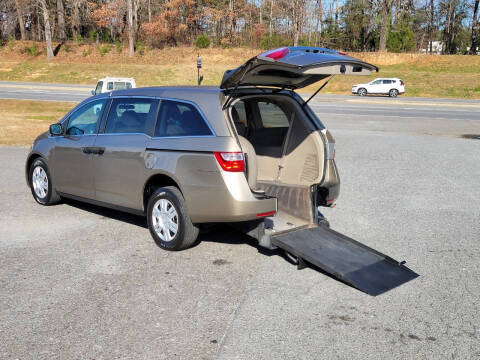 RENTAL WHEELCHAIR VANS