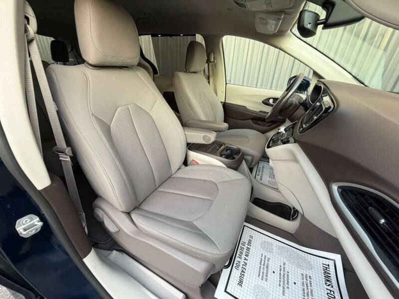 2020 Chrysler Pacifica Touring