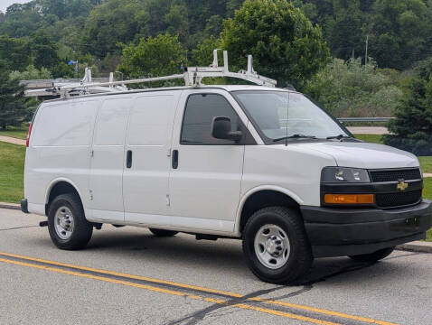 2019 Chevrolet Express 2500