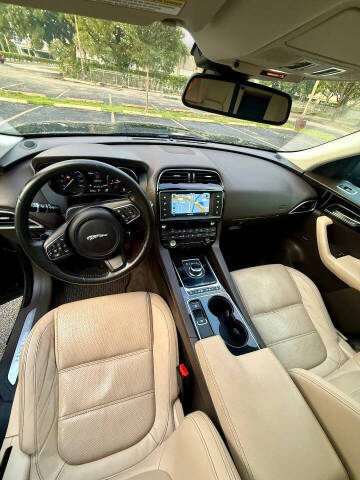2017 Jaguar F-PACE 20d Prestige