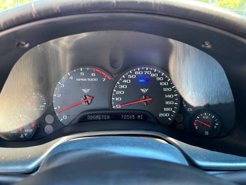 2004 Chevrolet Corvette