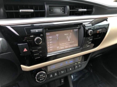 2015 Toyota Corolla LE