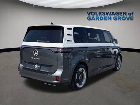 2025 Volkswagen ID. Buzz Pro S Plus